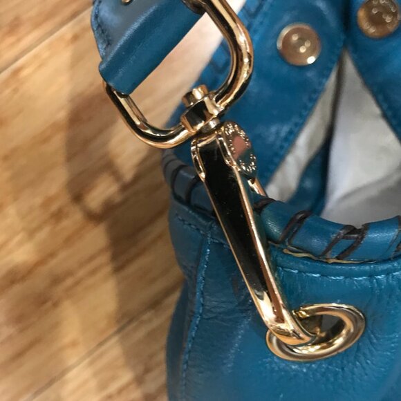 Michael Kors turquoise hobo bag (Preowned) - Picture 3 of 9